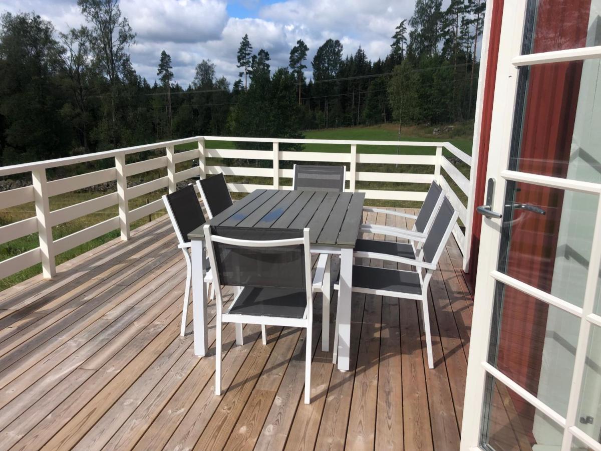 Mysig Lantlig Stuga, Nycklaroer Korsberga Buitenkant foto